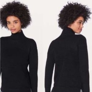 Lululemon warm and restore black turtleneck sweater sz 2